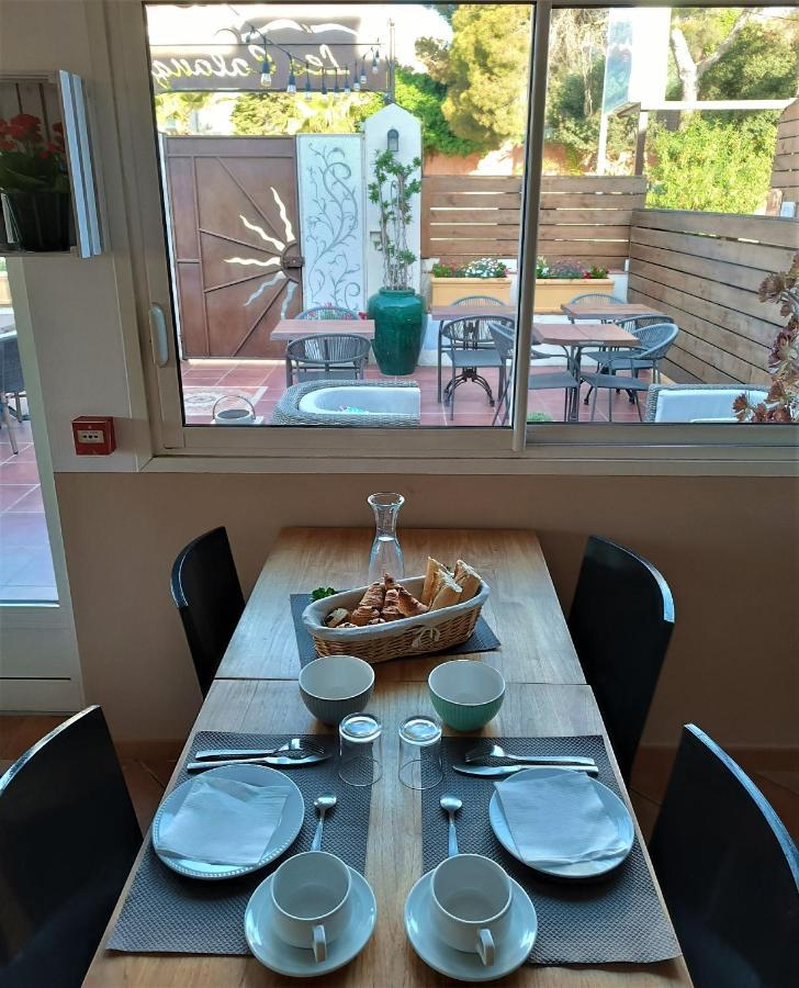 Hotel Les Calanques 3*