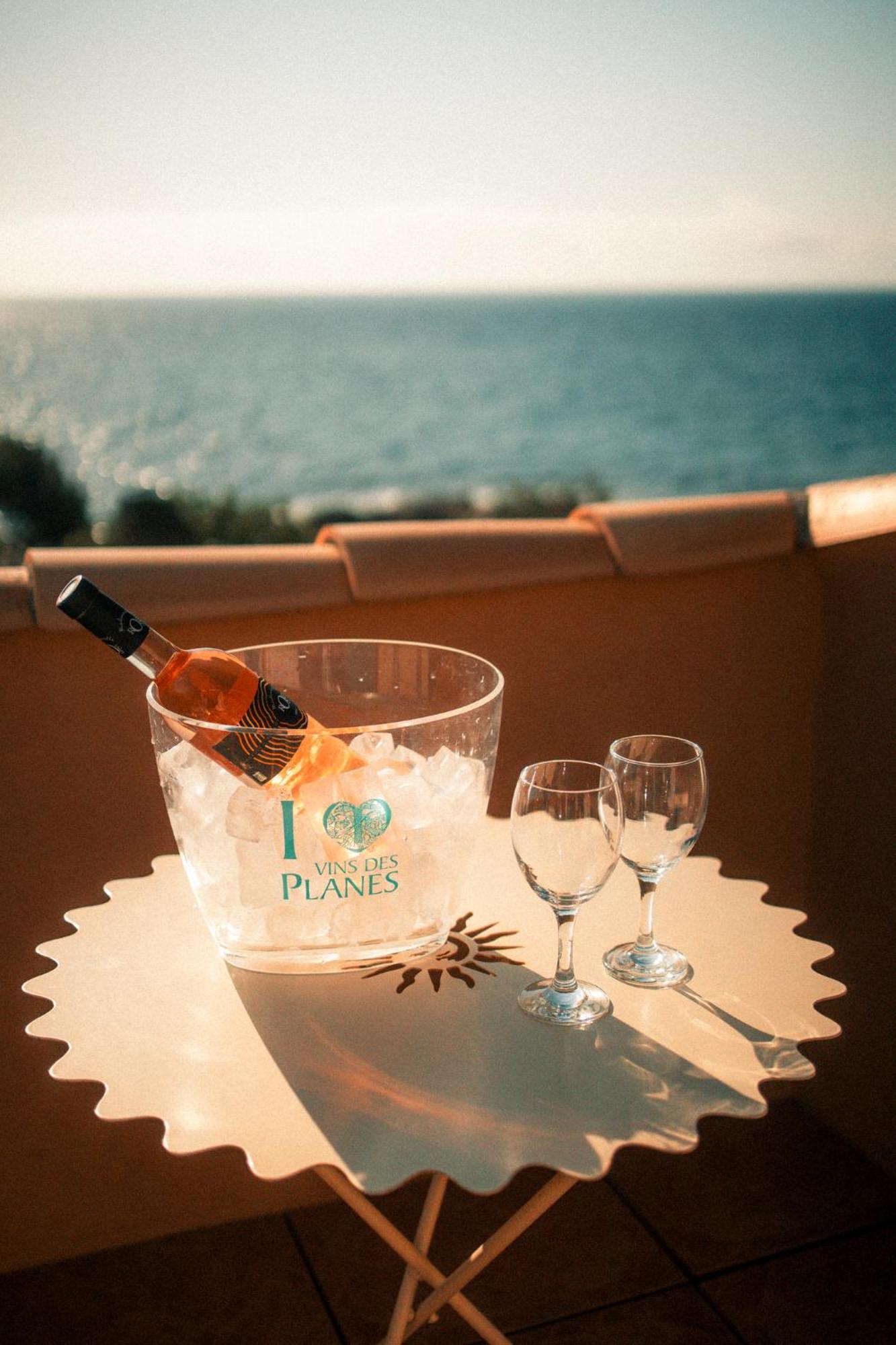 Hotel Les Calanques 3*